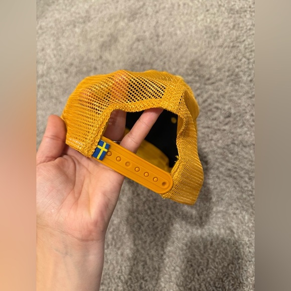 Fjallraven Unisex Sunrise Long Haul Cap in Ochre Yellow , one size - Picture 3 of 8